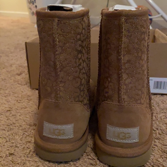 Classic glitter leopard Ugg boot - Picture 4 of 5